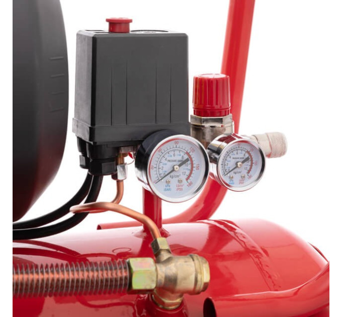 Компресор 100 л, 3 кВт, 220 В, 10 aтм, 420 л/хв., 2 циліндри INTERTOOL PT-0008