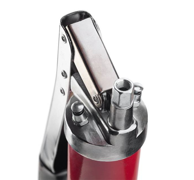 Шприц для змащування двоплунжерний 600 см3 з гнучким шлангом. INTERTOOL HT-0060