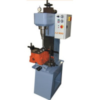 Comec AC100 - Станок для рассверливания цилиндров