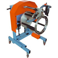 Comec TCE560 - Станок для обточки новых тормозных колодок на крупногабаритные грузовые автомобили